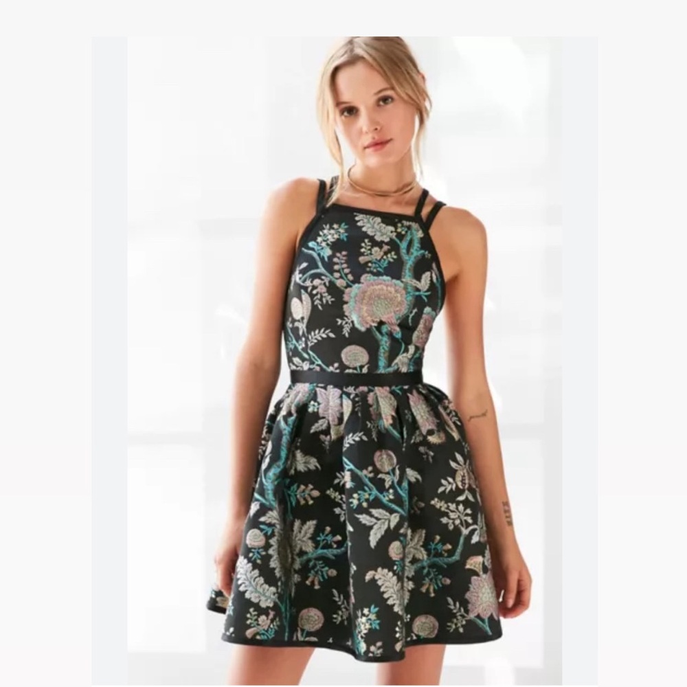 Kimchi blue hidden dragon jacquard